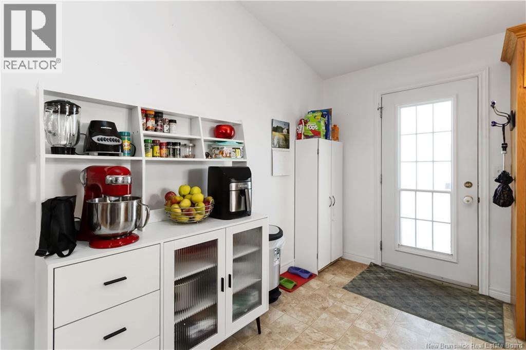 13 MAPLE TRAIL LANE - 18