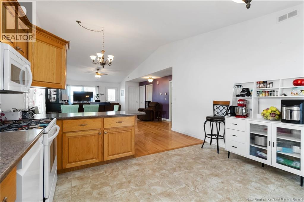 13 MAPLE TRAIL LANE - 19