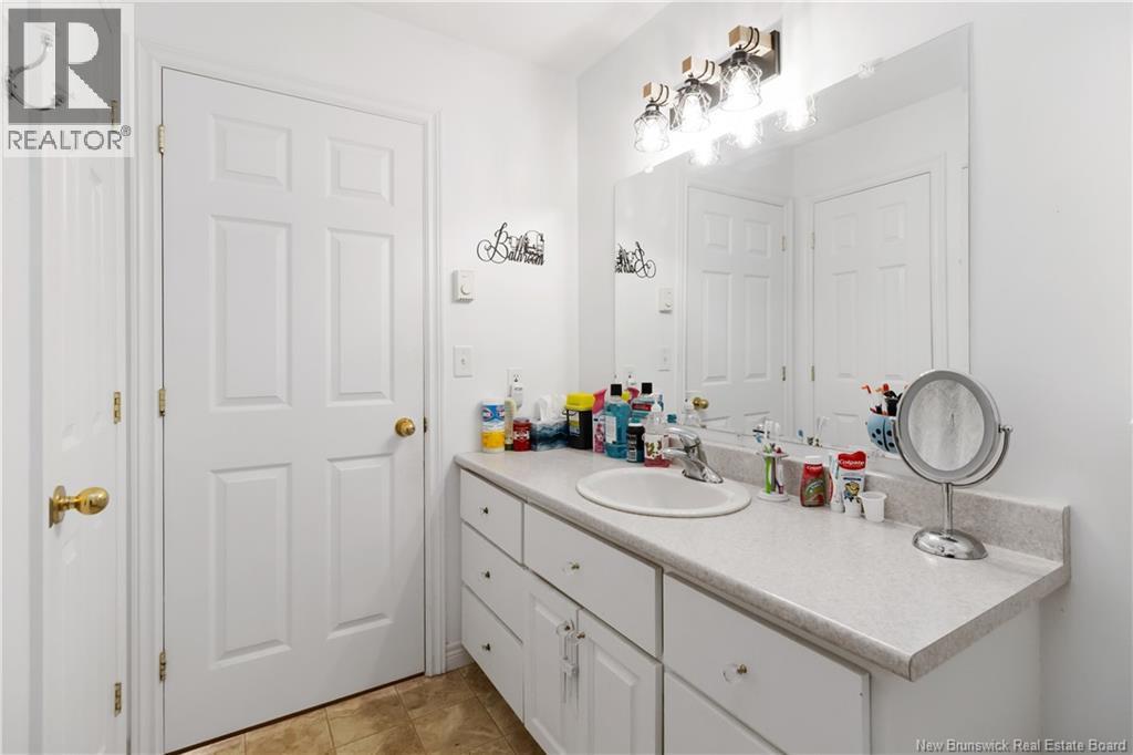 13 MAPLE TRAIL LANE - 30