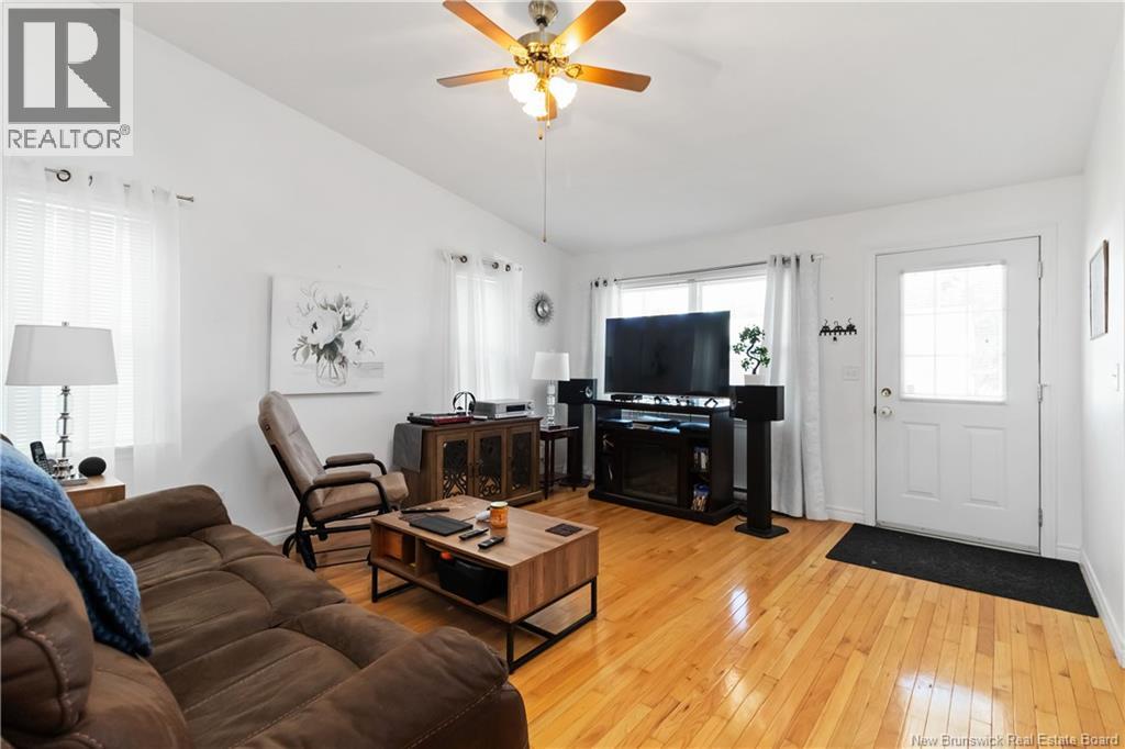 13 MAPLE TRAIL LANE - 8