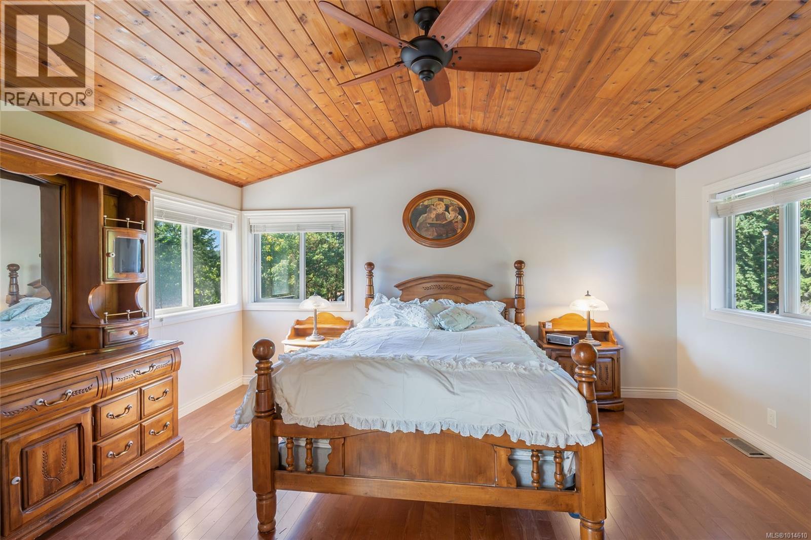 3380 Redden Rd, Nanoose Bay