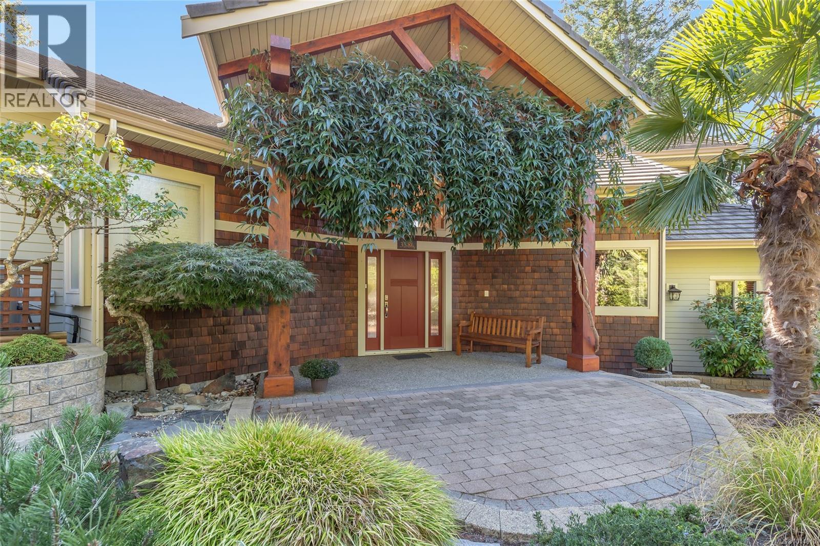 3380 Redden Rd, Nanoose Bay
