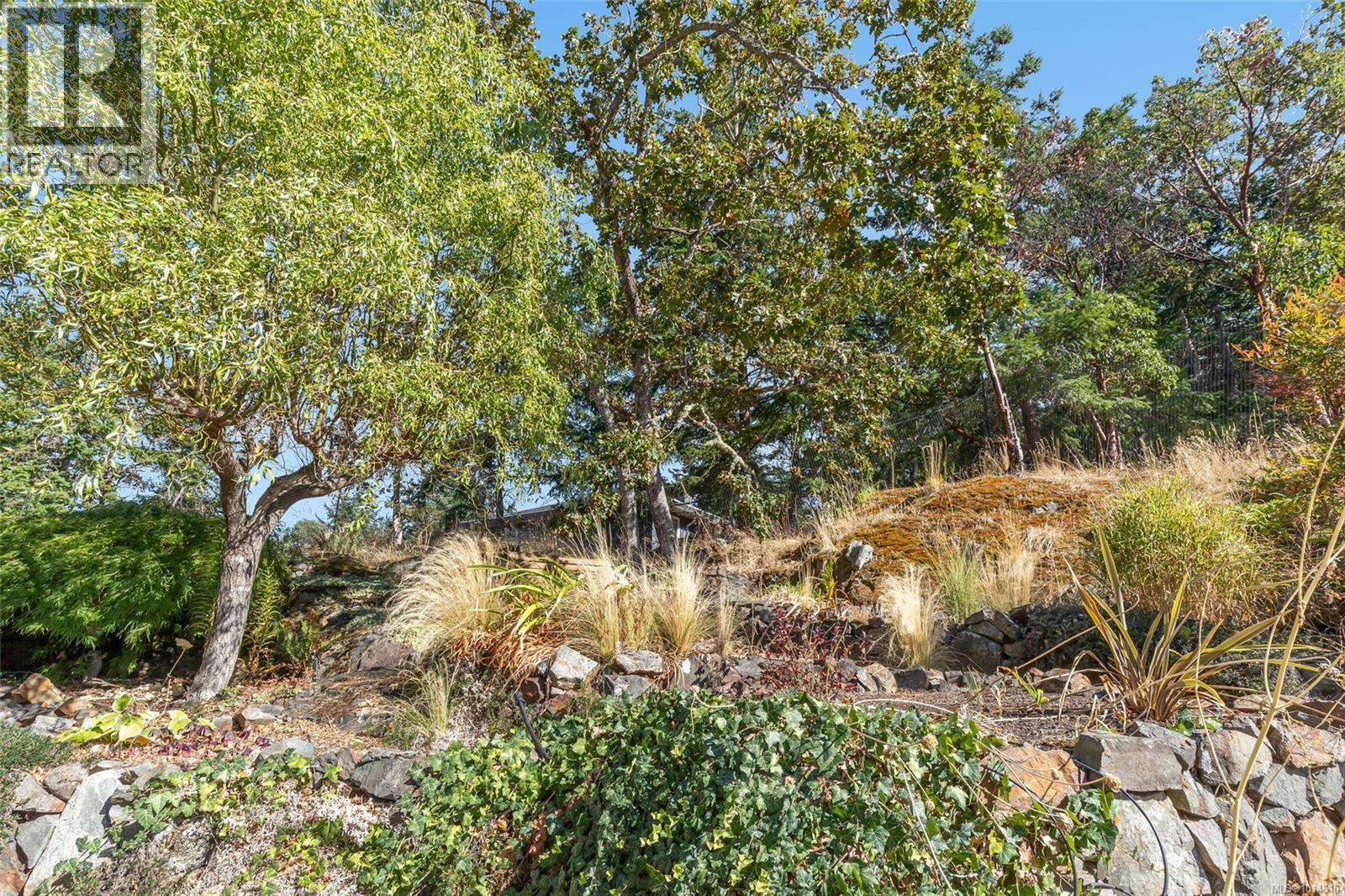 3380 Redden Rd, Nanoose Bay