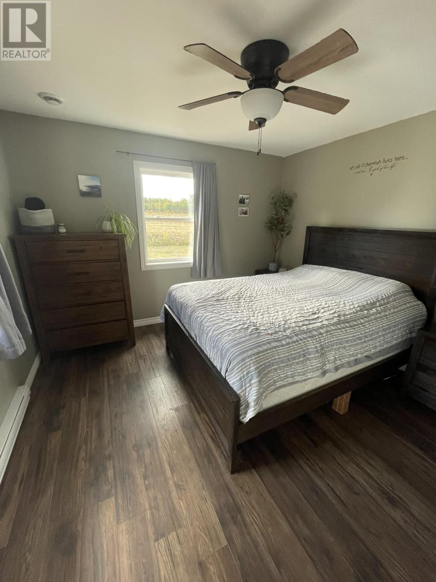 35 Harbour Road - 15
