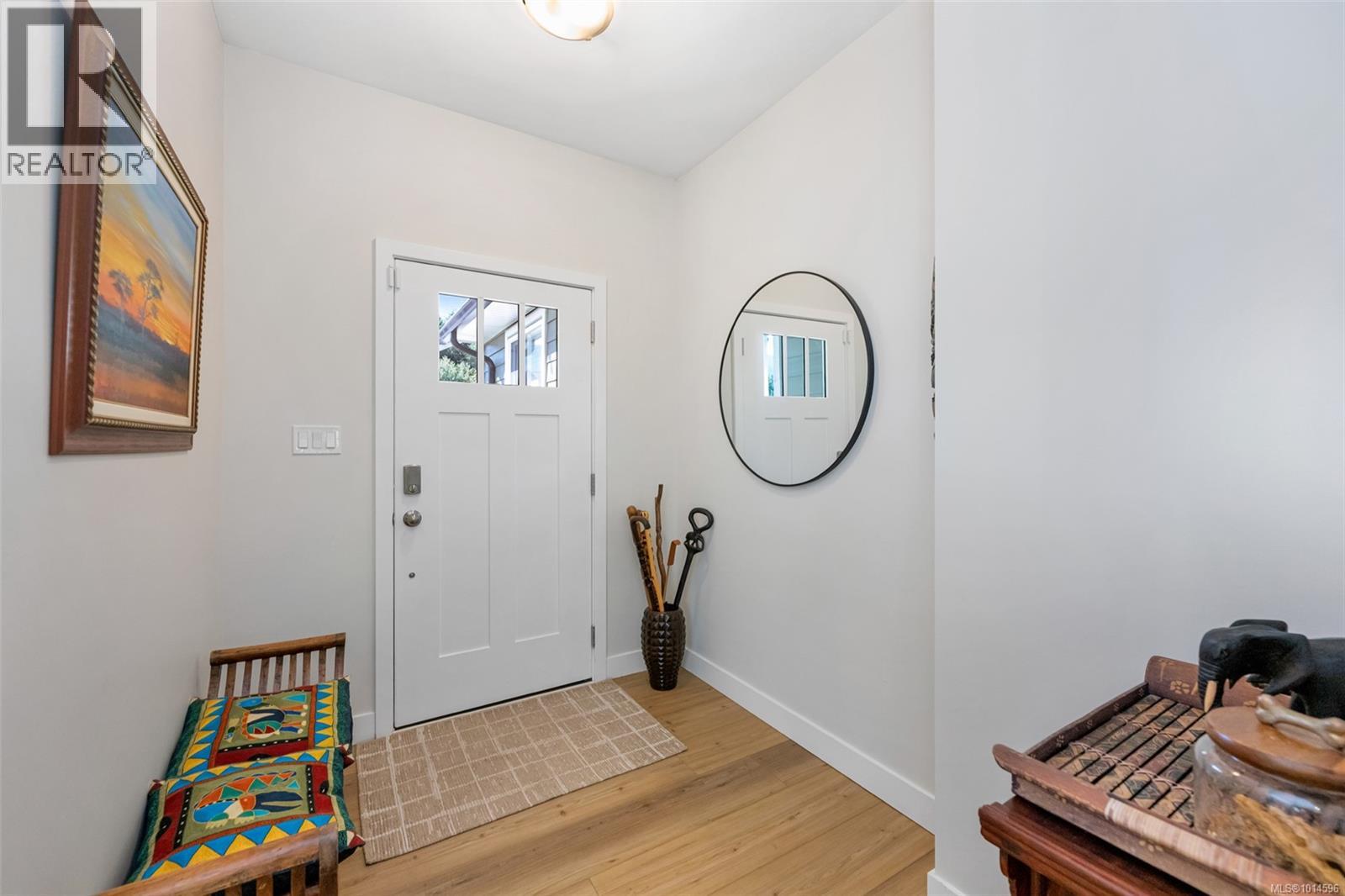 129 Edgewood Dr, Lake Cowichan