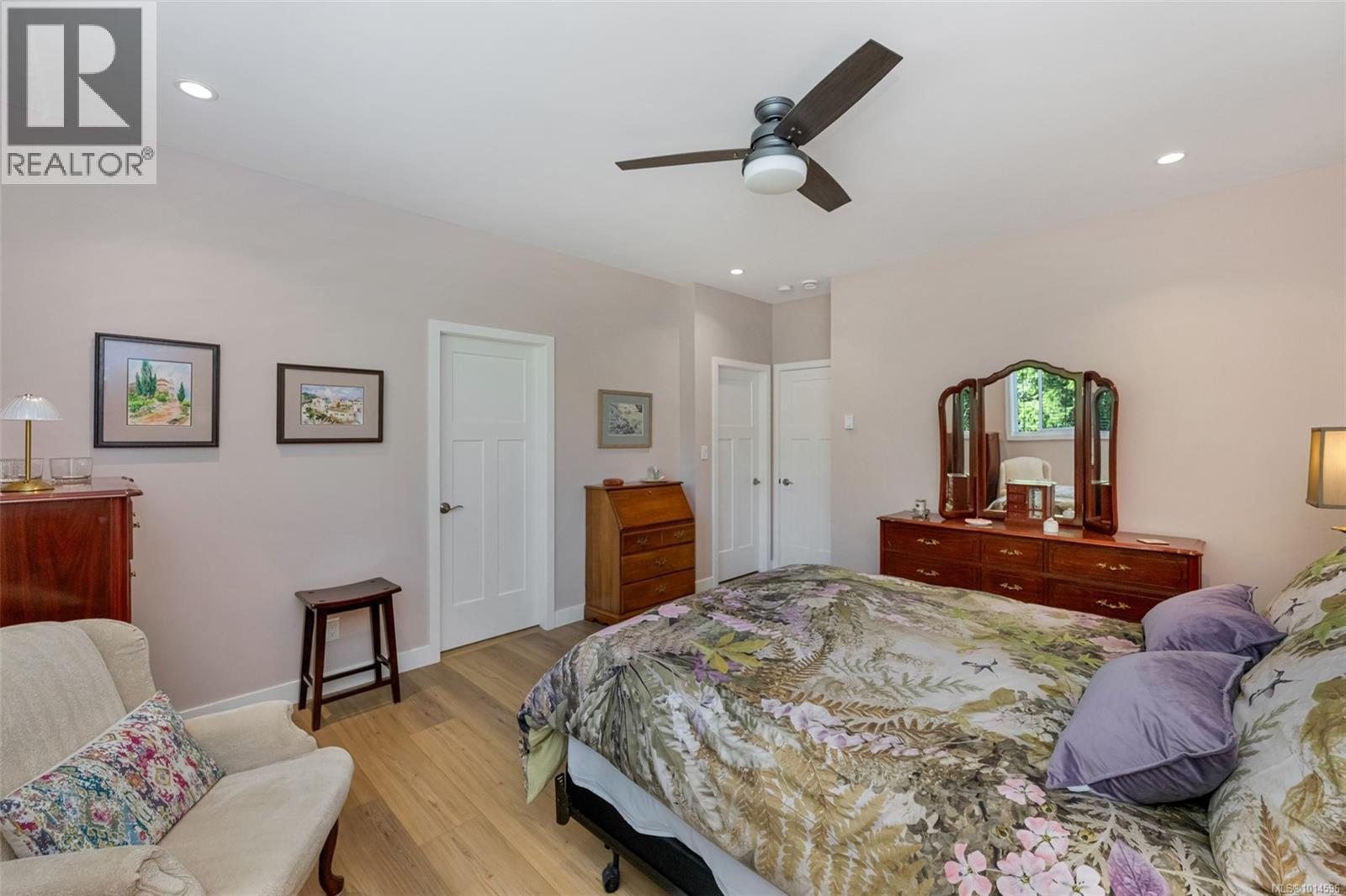 129 Edgewood Dr, Lake Cowichan