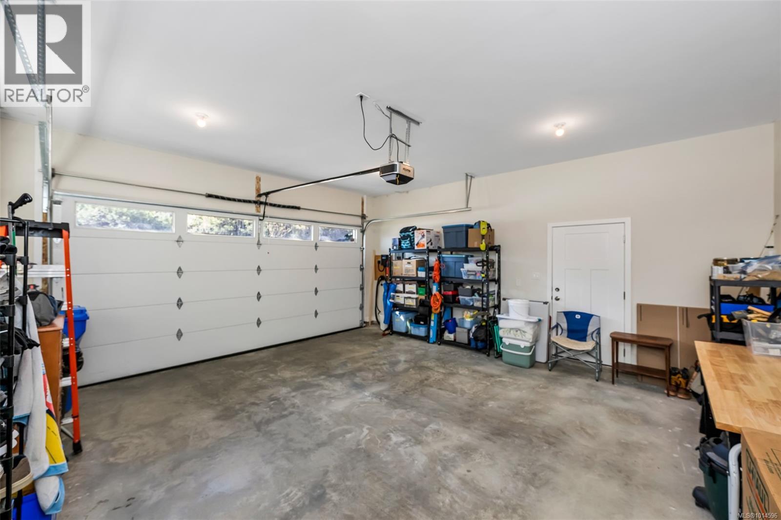 129 Edgewood Dr, Lake Cowichan