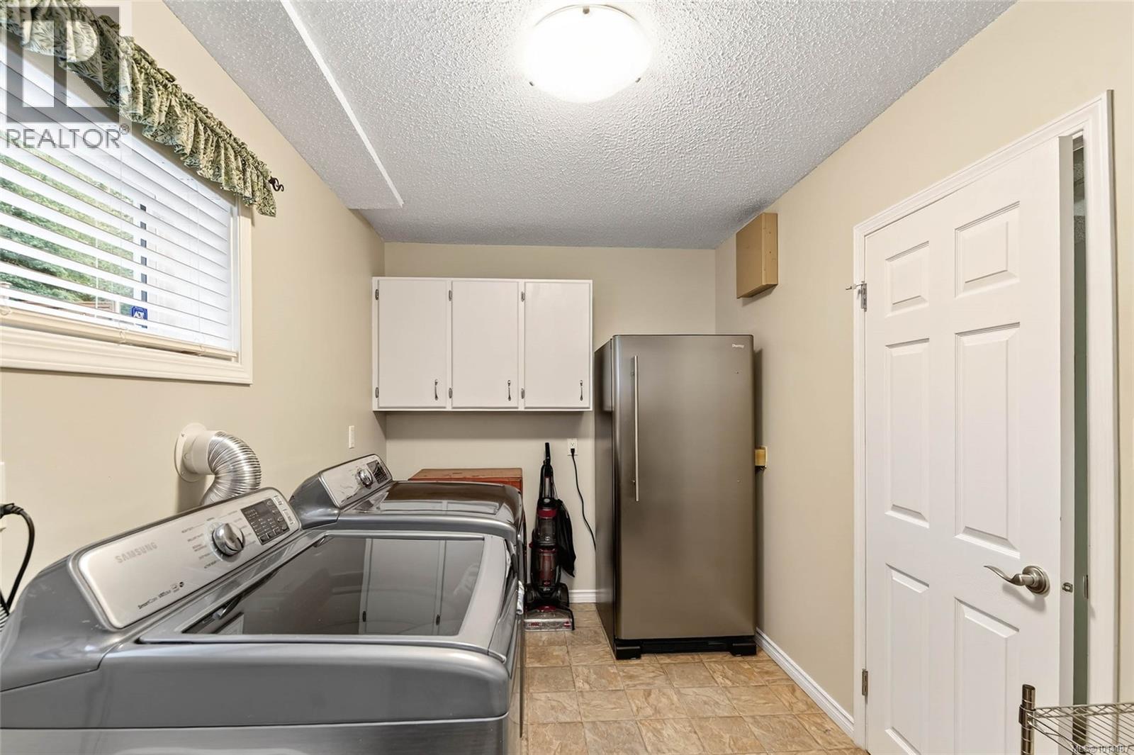 3654 Fowlie Cres, Port Alberni