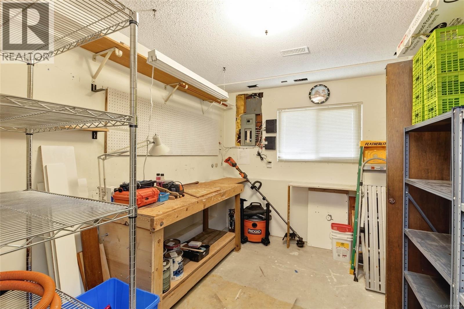 3654 Fowlie Cres, Port Alberni