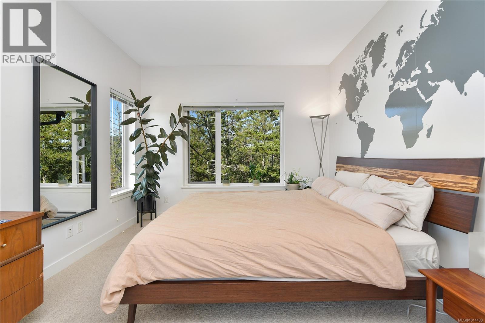 403 290 Wilfert Road, View Royal