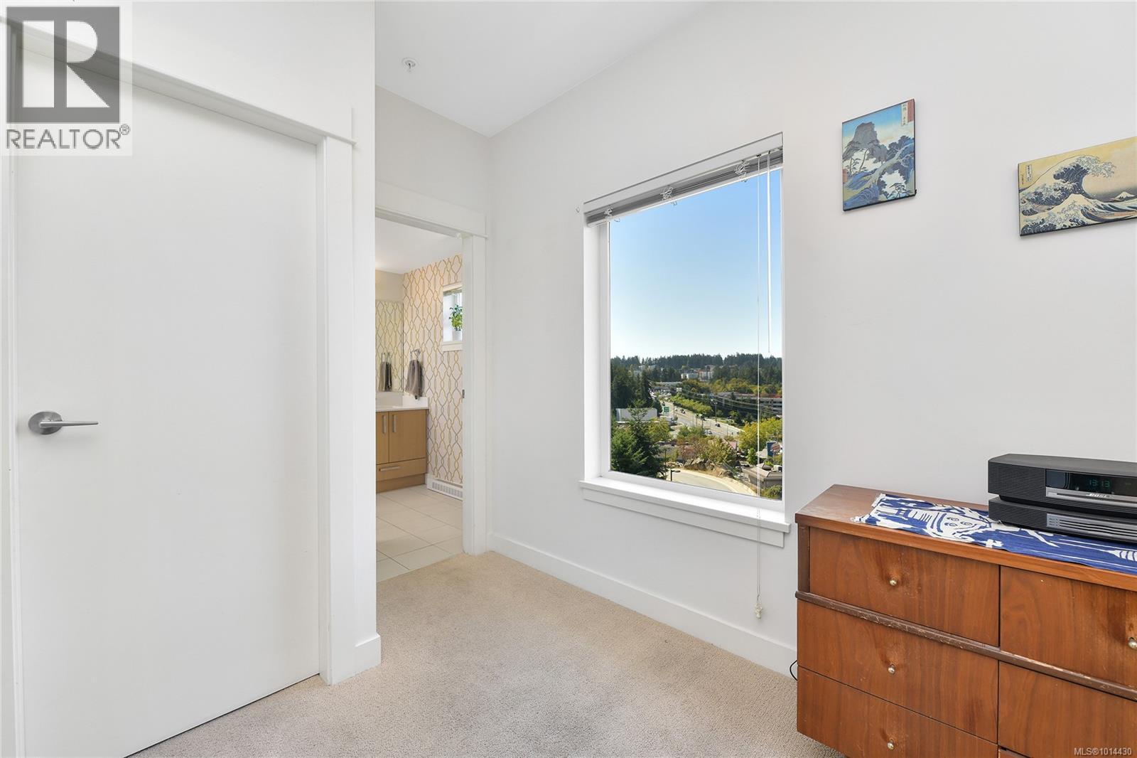 403 290 Wilfert Road, View Royal