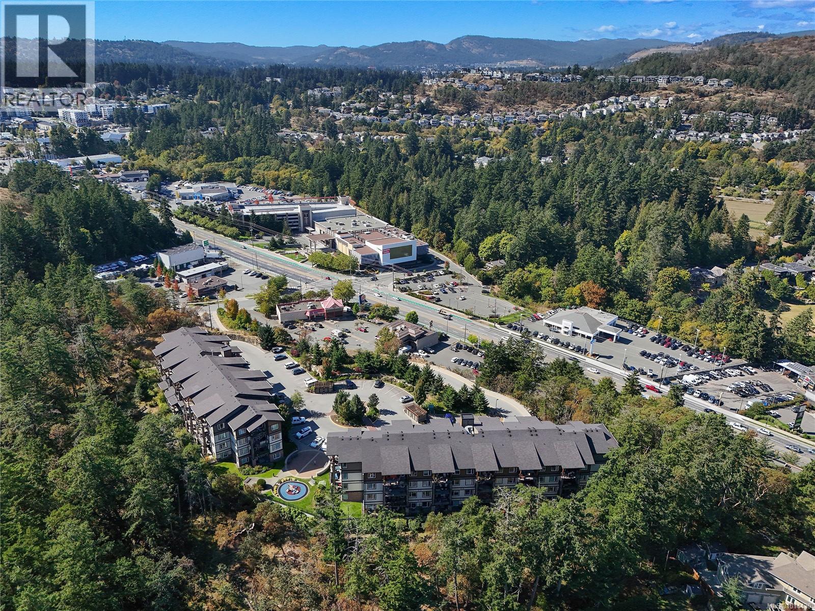 403 290 Wilfert Road, View Royal