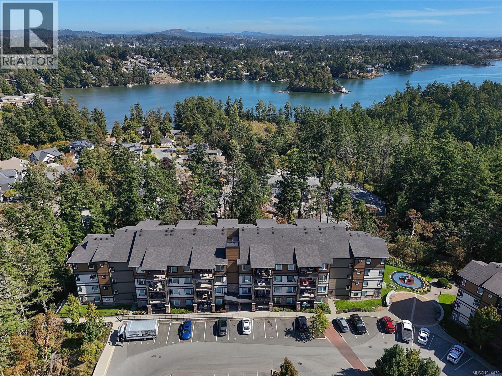 403 290 Wilfert Road, View Royal