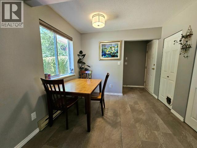 A-6855 IRVINE STREET, Powell River