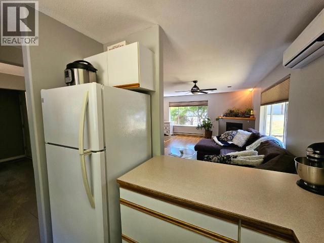 A-6855 IRVINE STREET, Powell River