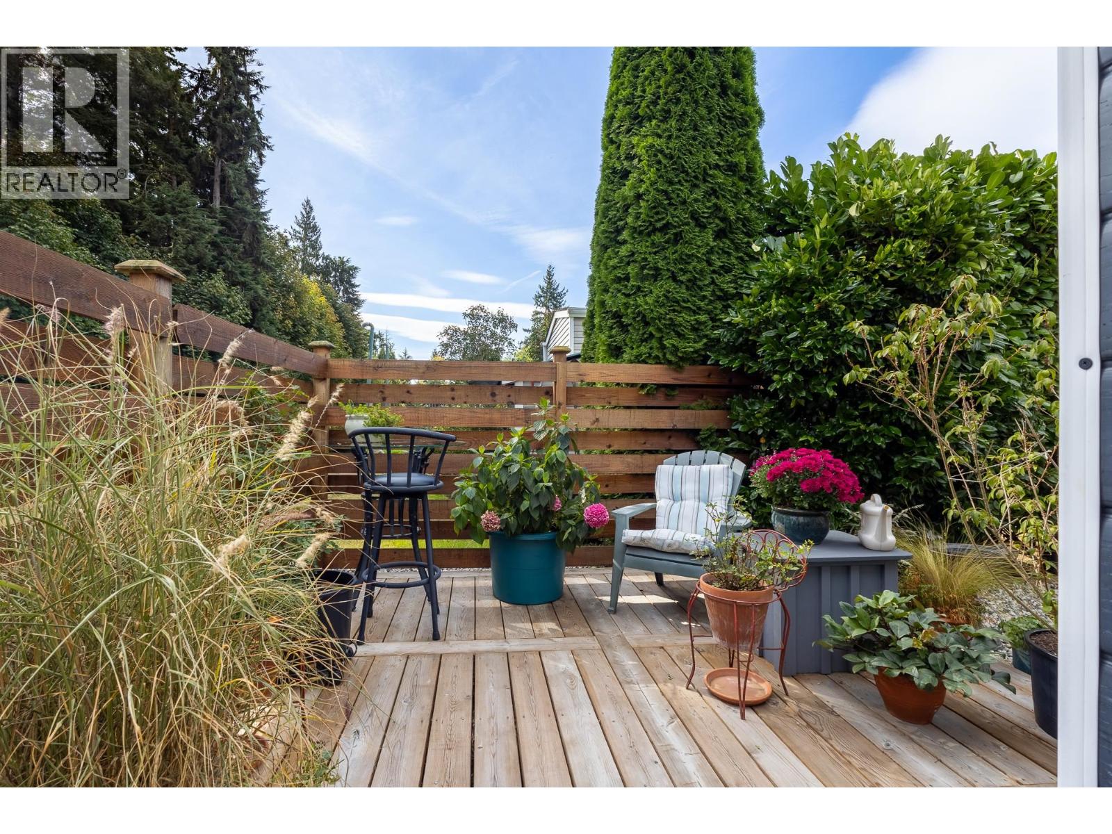 23 4496 SUNSHINE COAST HIGHWAY, Sechelt