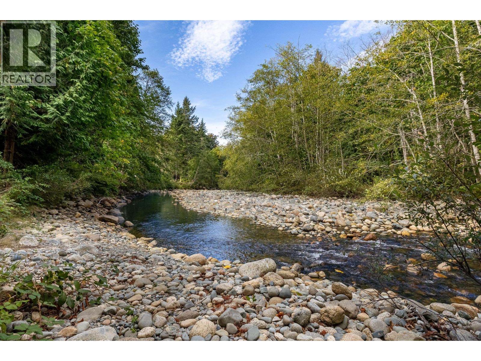 23 4496 SUNSHINE COAST HIGHWAY, Sechelt