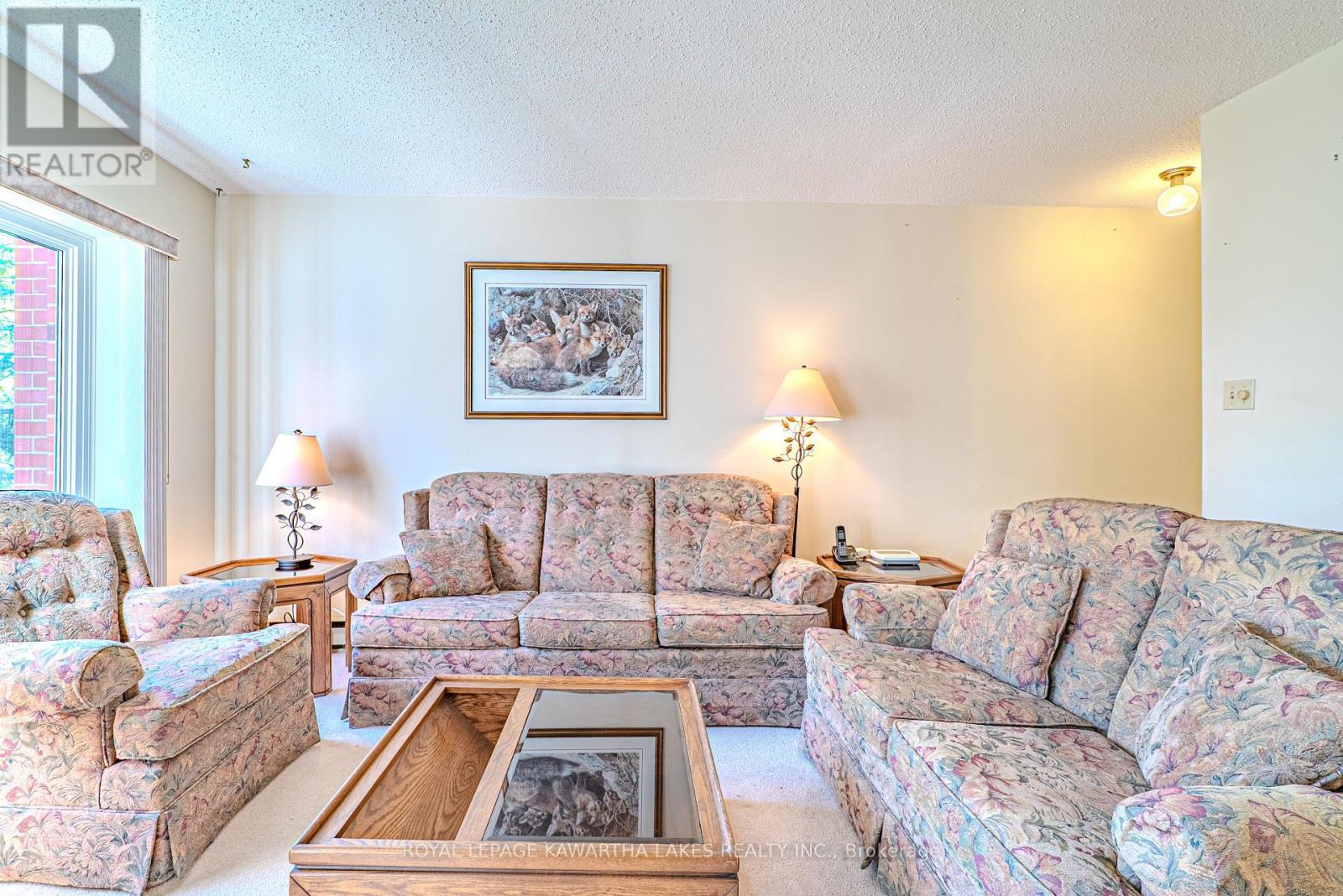 #215 2 HERITAGE WAY - 12