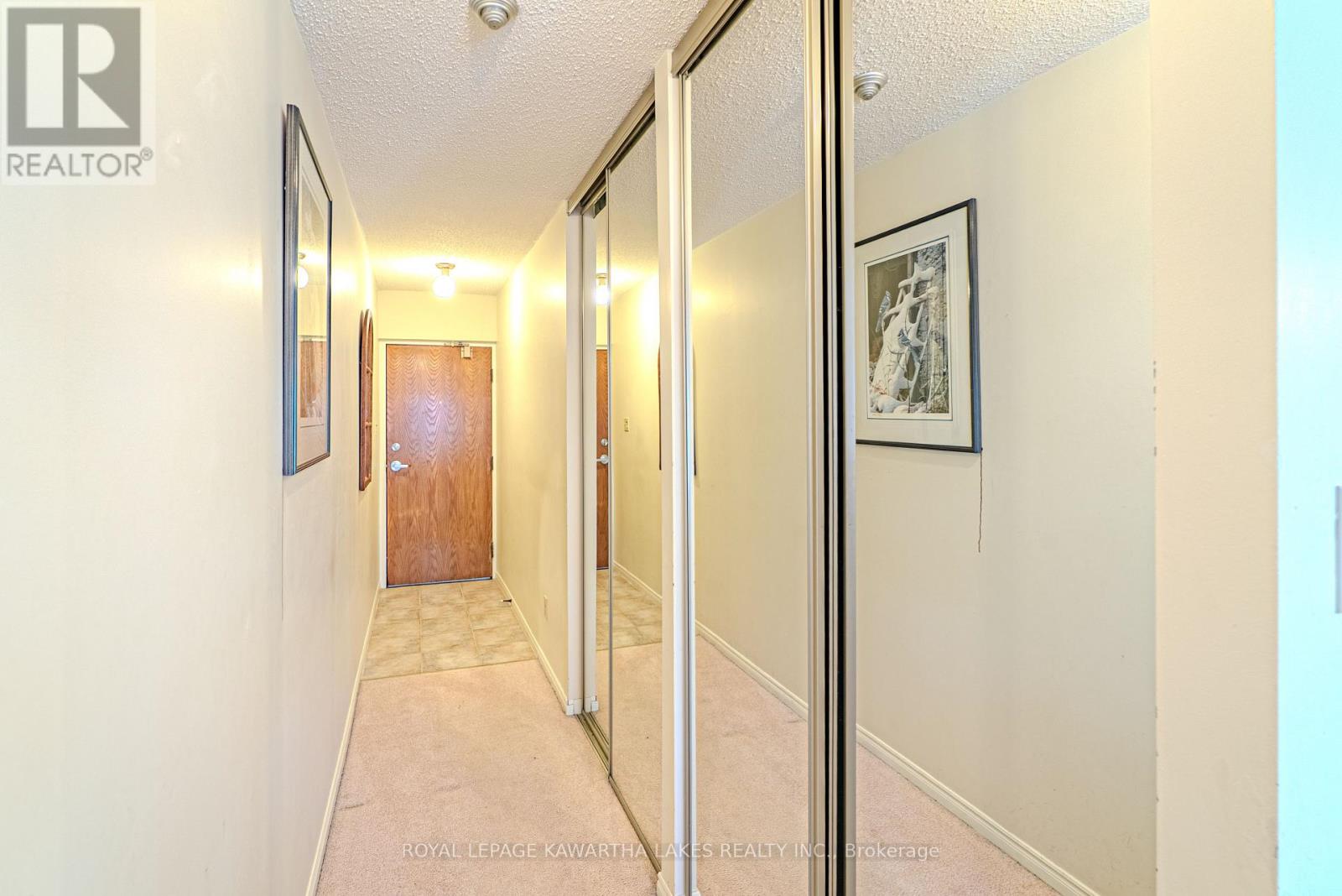 #215 2 HERITAGE WAY - 7