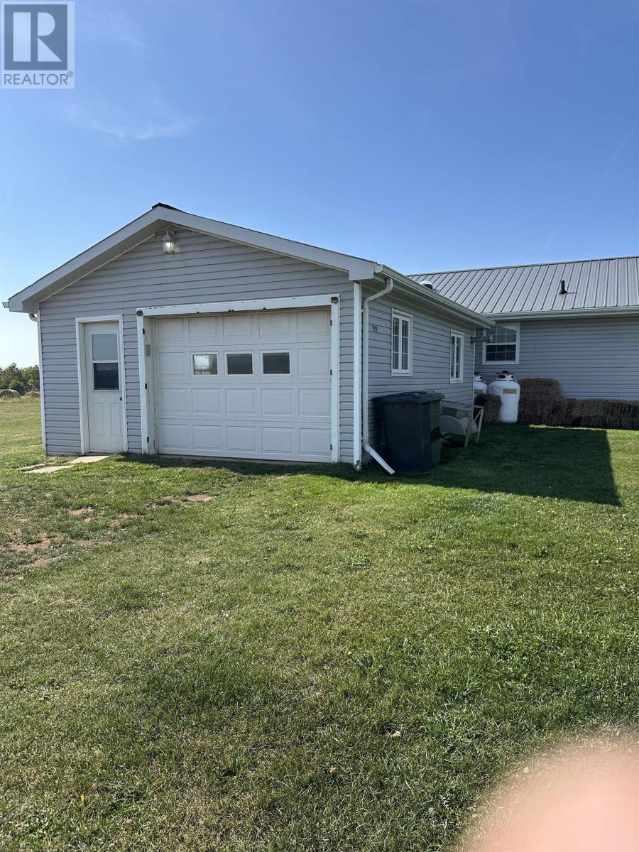 10 Sunset Road - 25