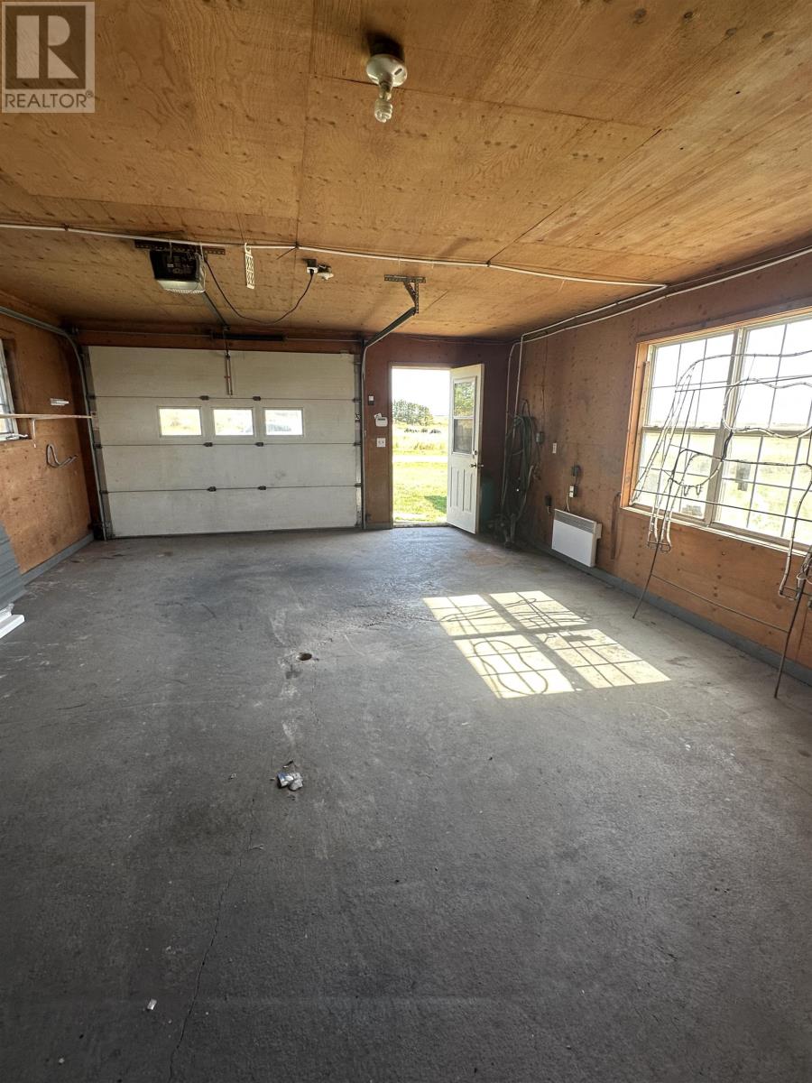 10 Sunset Road - 26