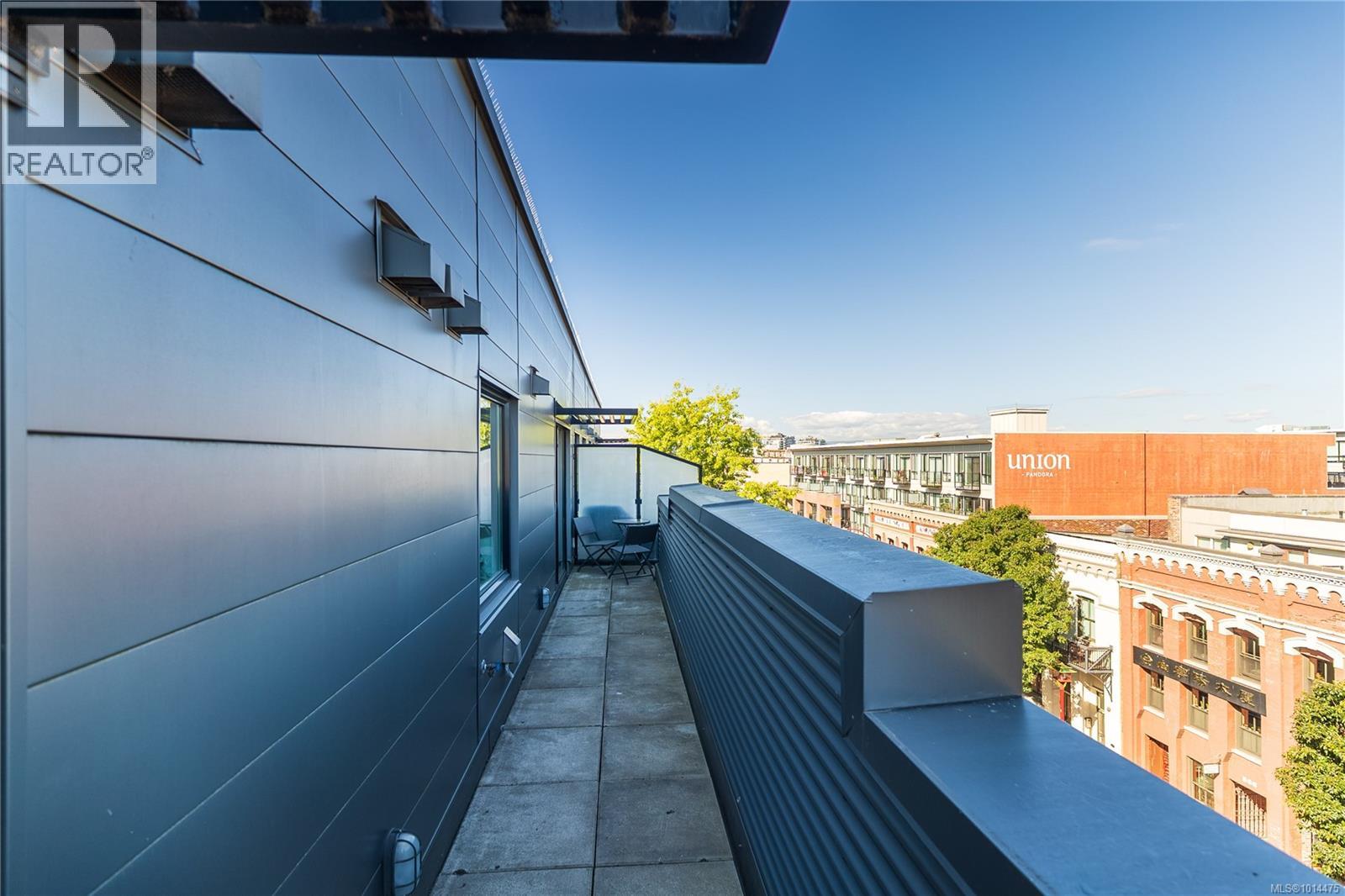 411 595 Pandora Avenue, Victoria