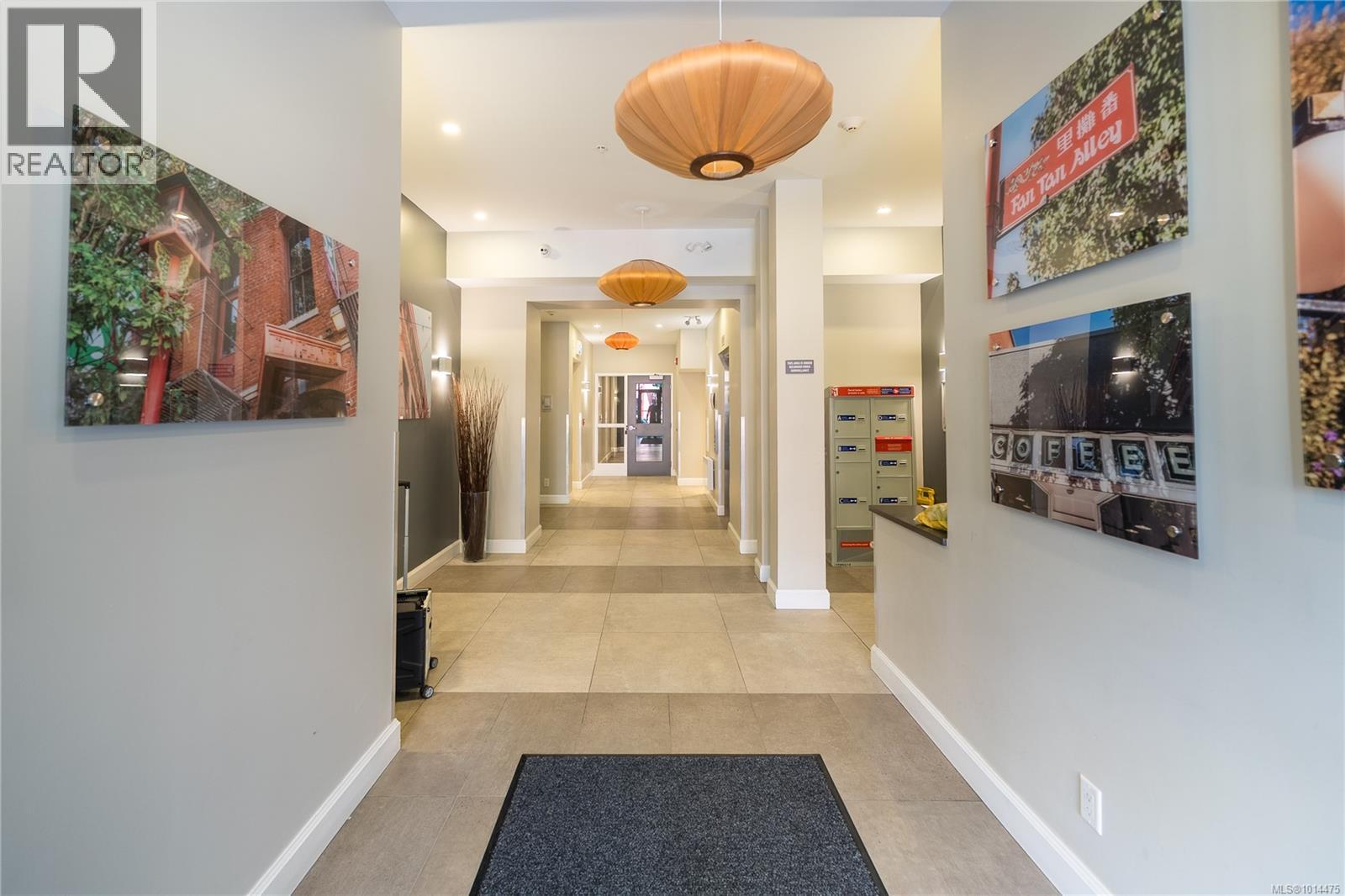 411 595 Pandora Avenue, Victoria