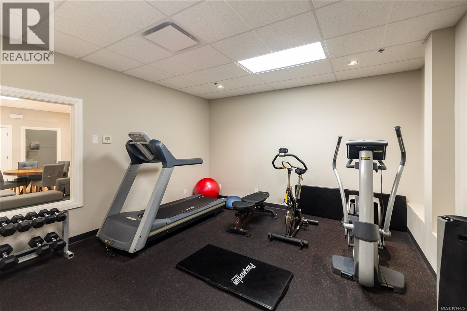411 595 Pandora Avenue, Victoria