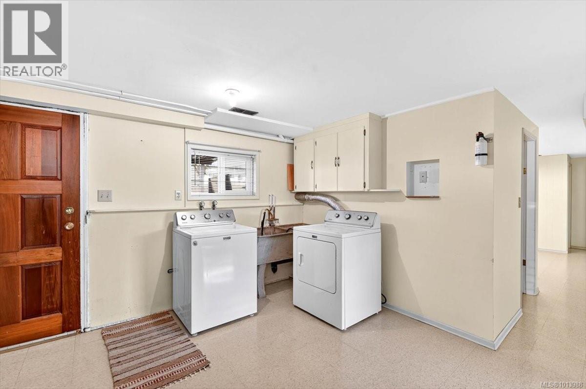 3891 Craig Rd, Port Alberni
