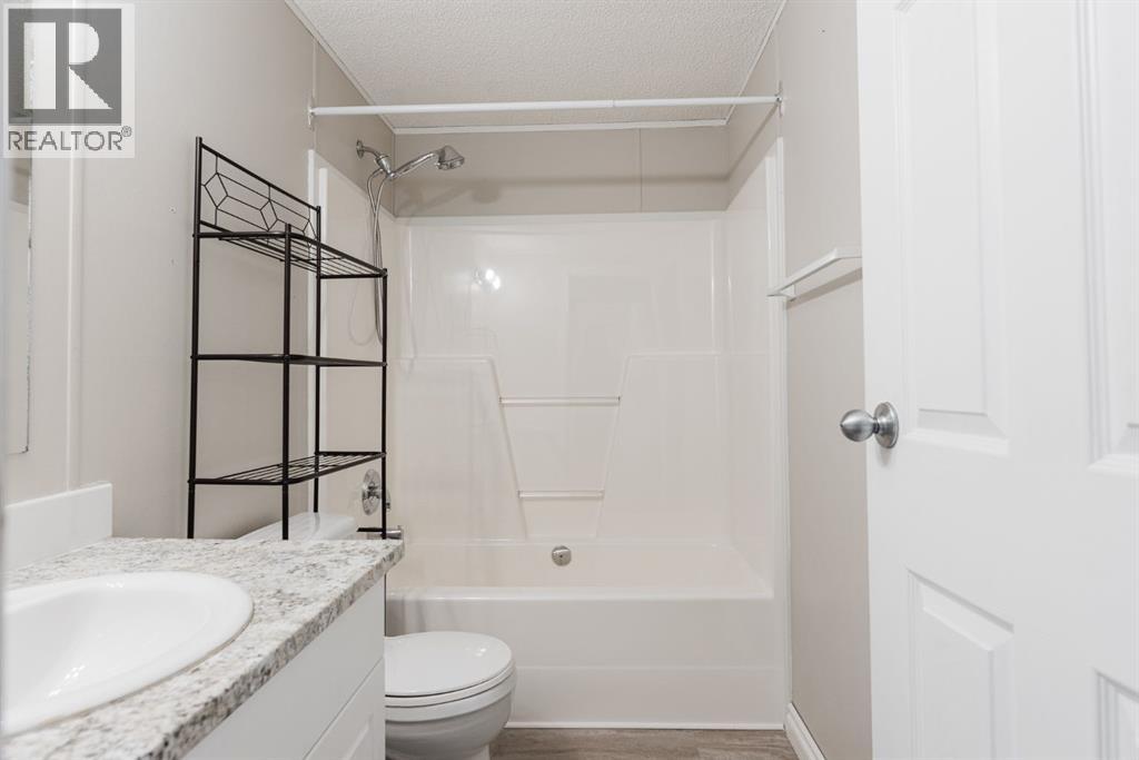 109 McTavish Crescent, Fort McMurray