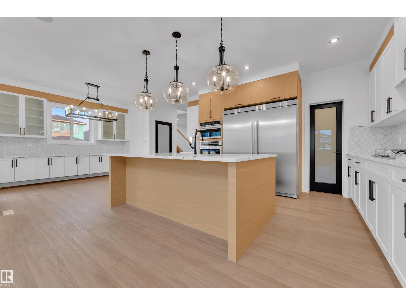 27 ELDRIDGE PT, St. Albert