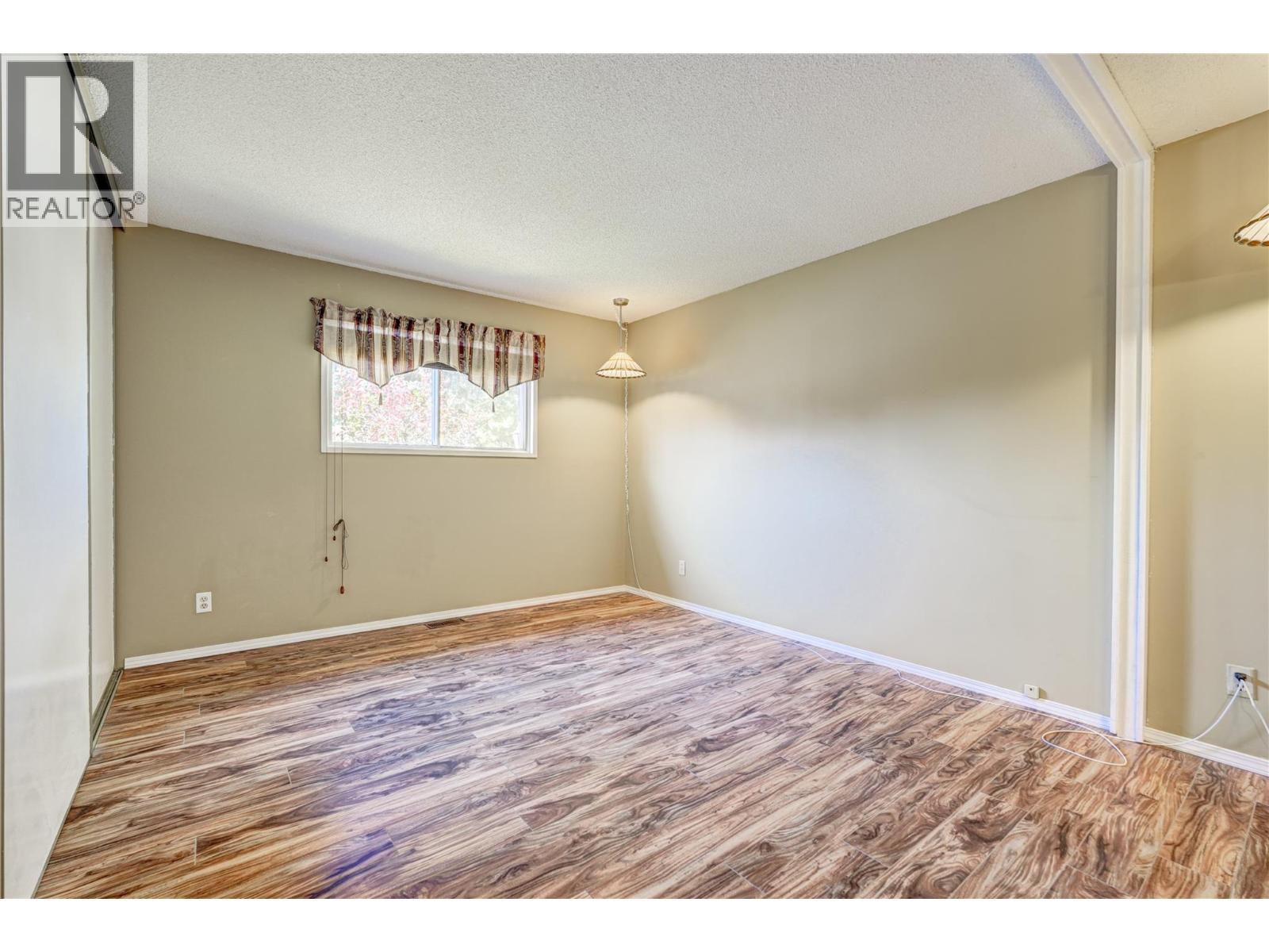 1 17017 SNOW Avenue, Summerland