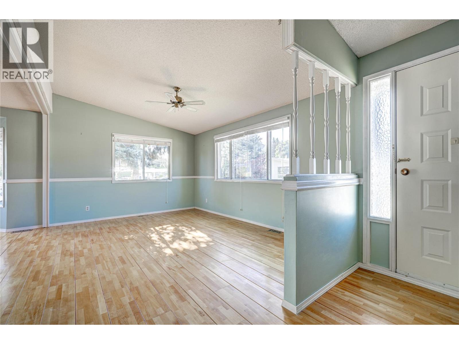 1 17017 SNOW Avenue, Summerland