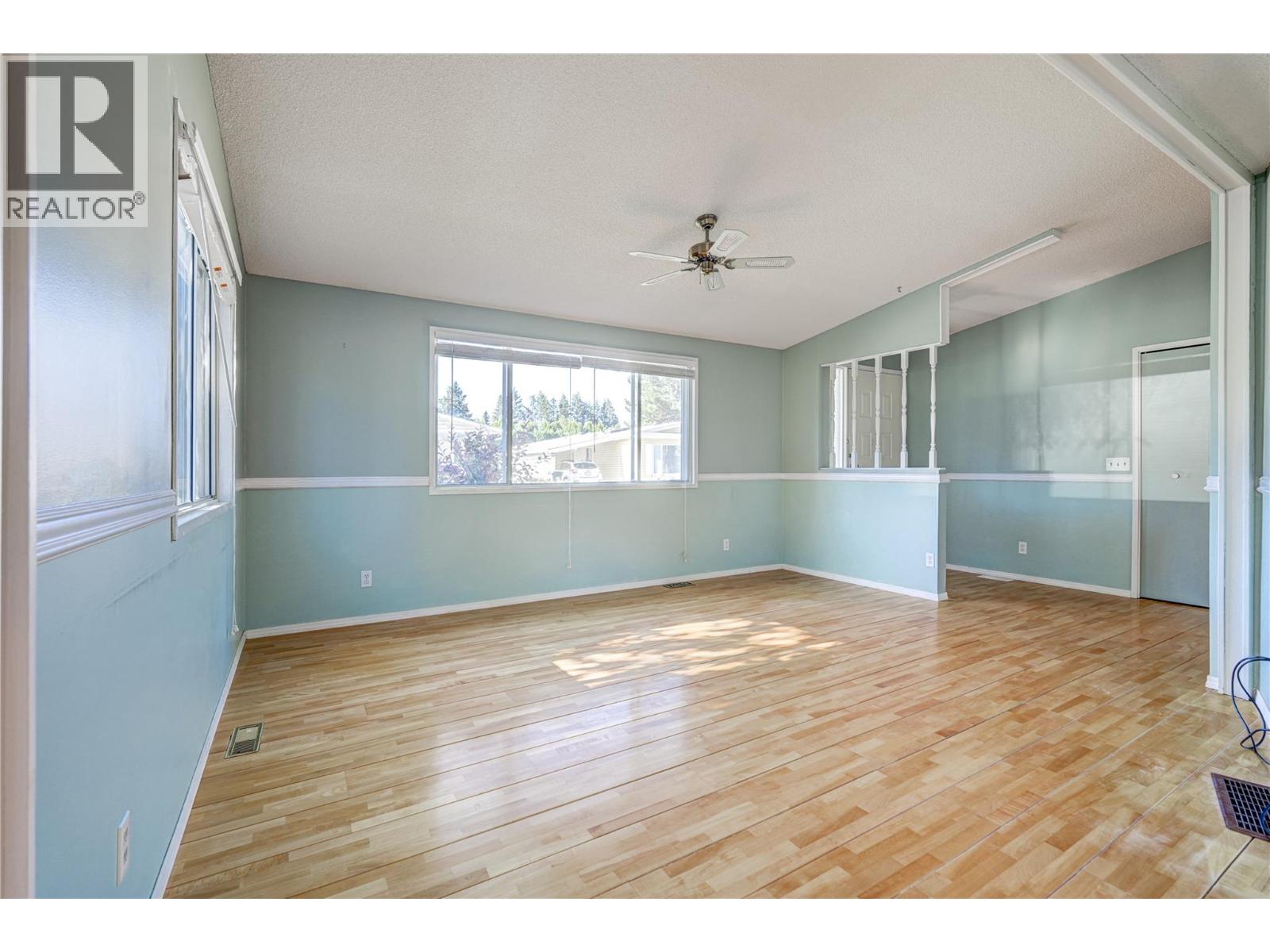 1 17017 SNOW Avenue, Summerland