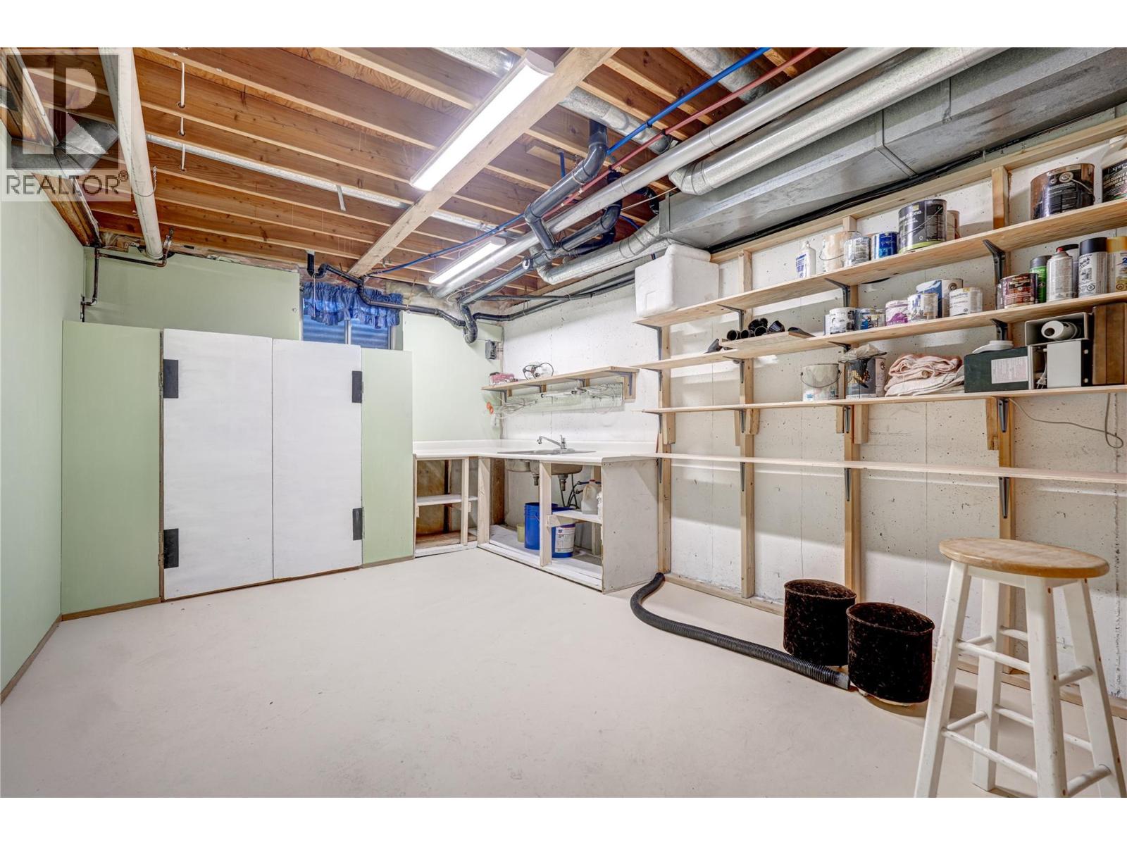 1 17017 SNOW Avenue, Summerland