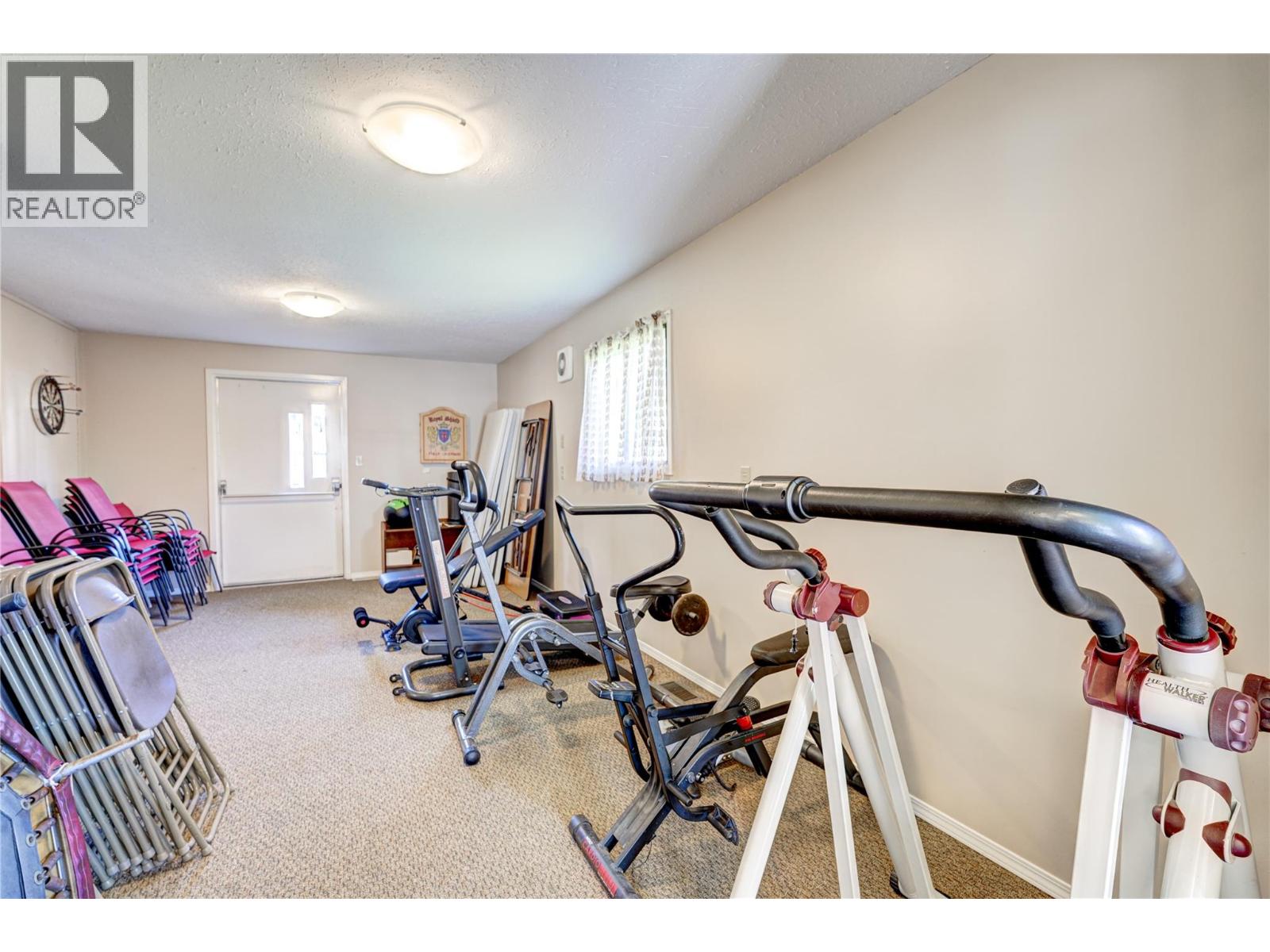1 17017 SNOW Avenue, Summerland