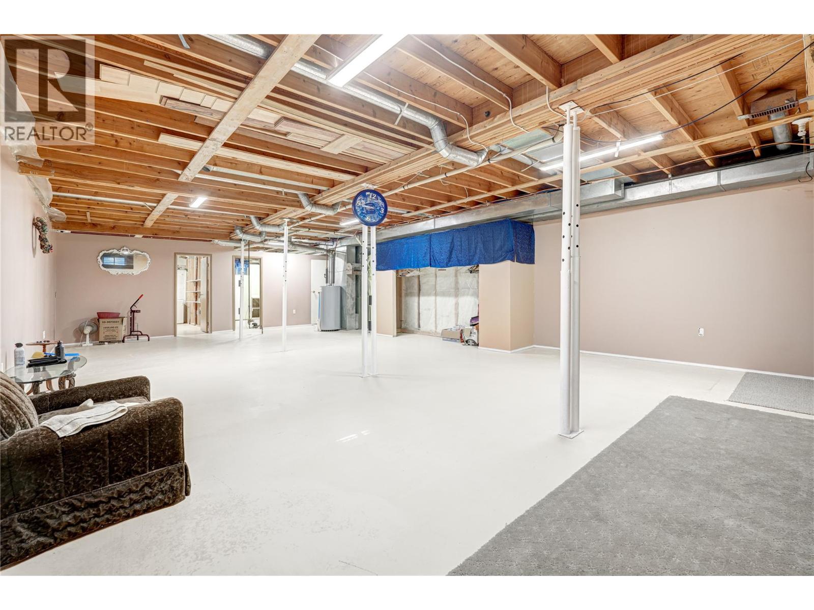 1 17017 SNOW Avenue, Summerland