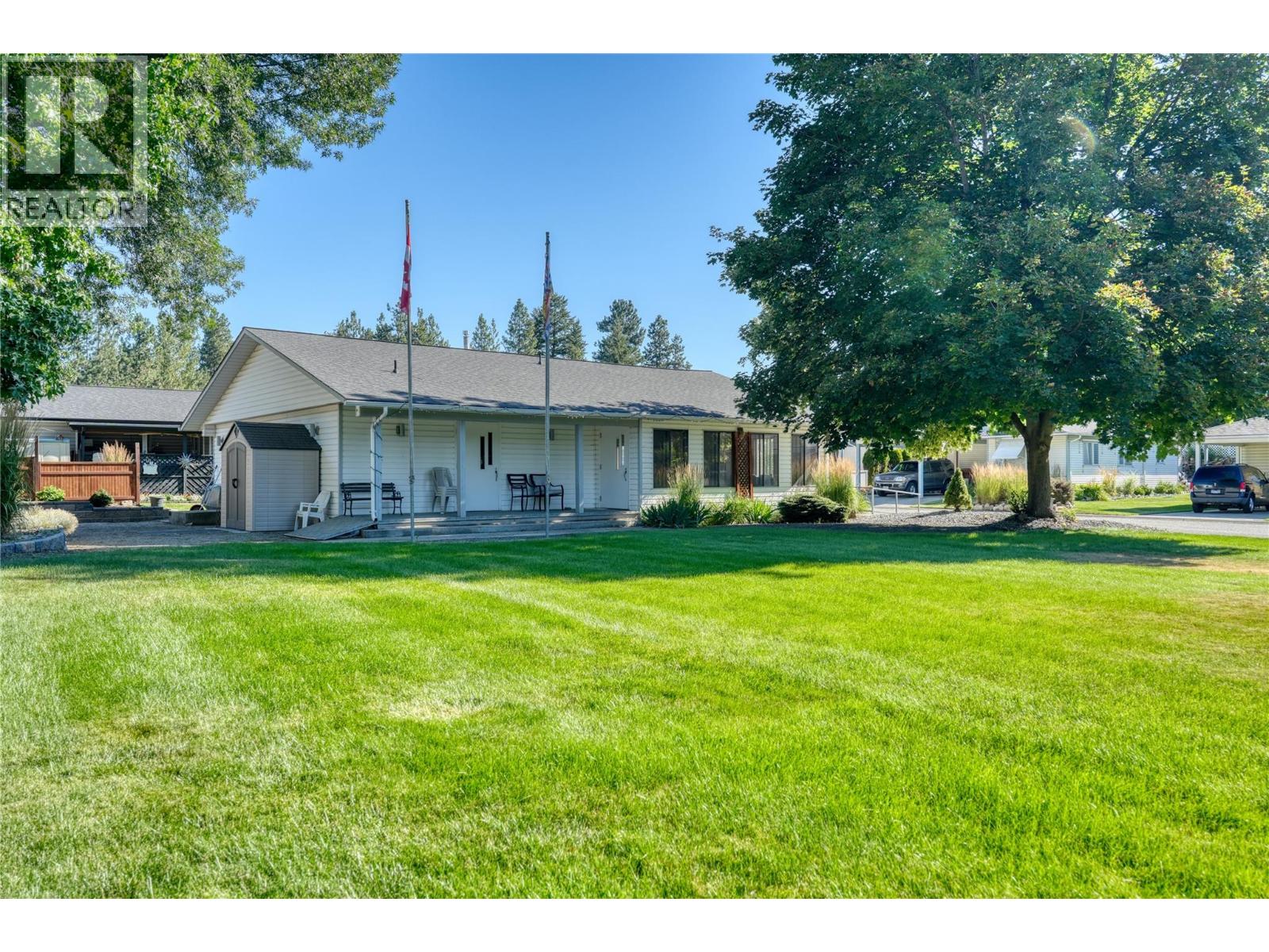 1 17017 SNOW Avenue, Summerland