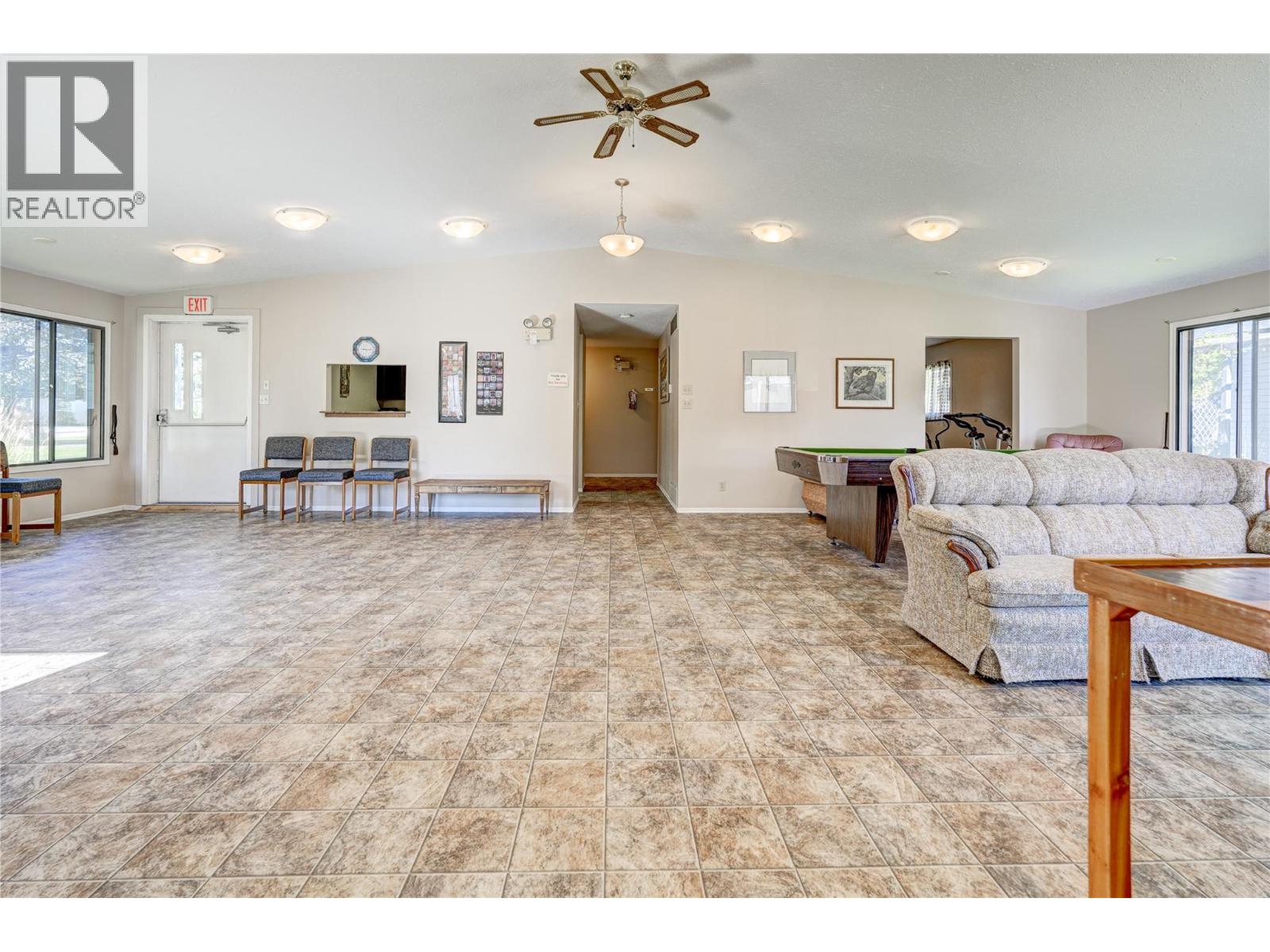 1 17017 SNOW Avenue, Summerland