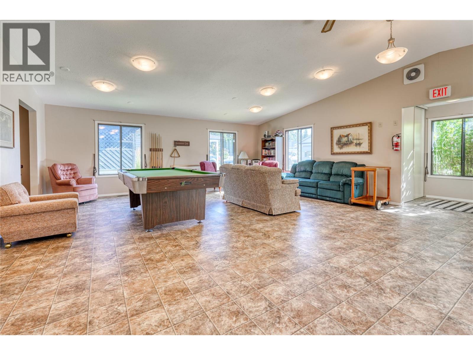 1 17017 SNOW Avenue, Summerland