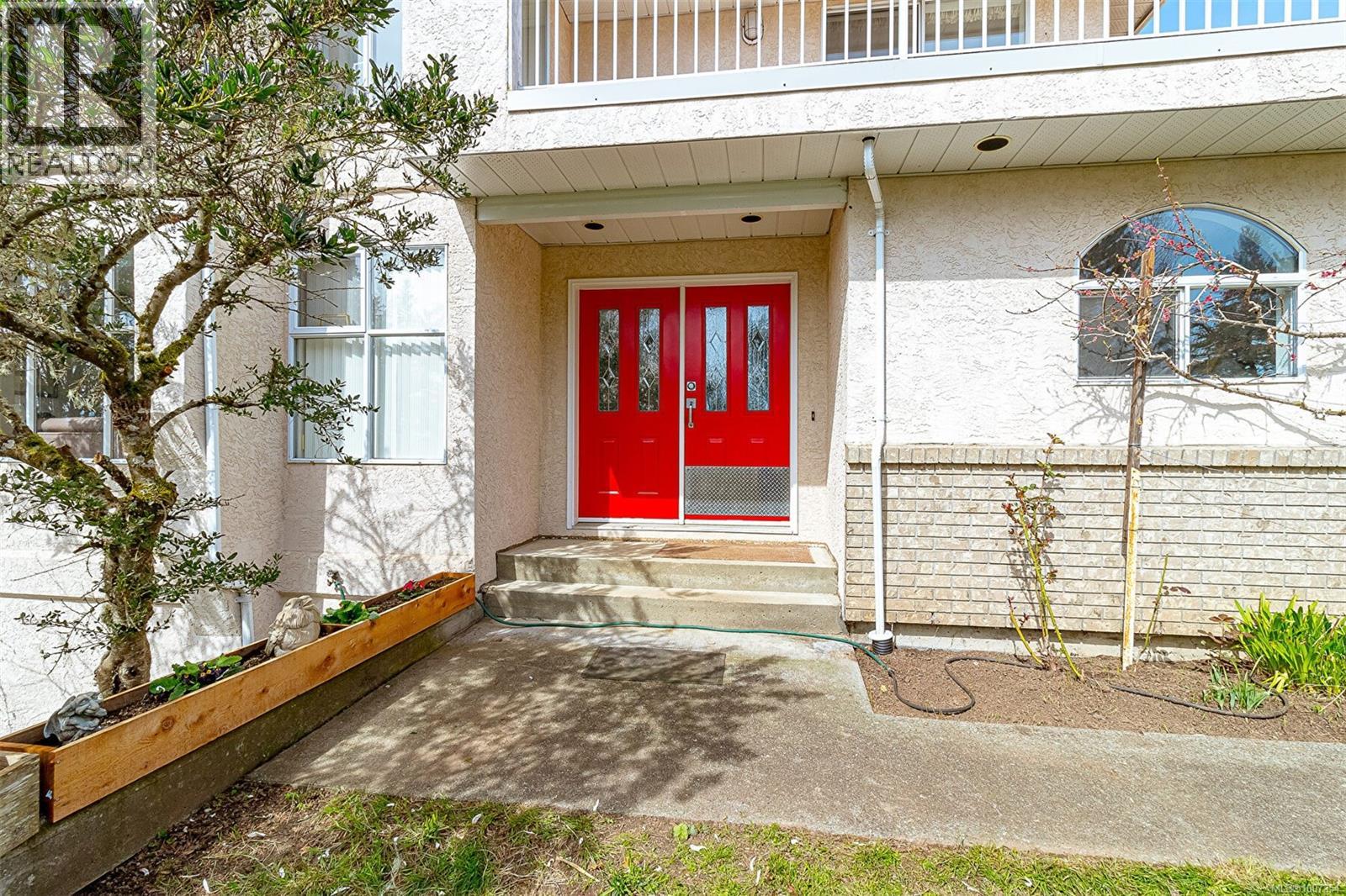 2212 Ayum Rd, Sooke