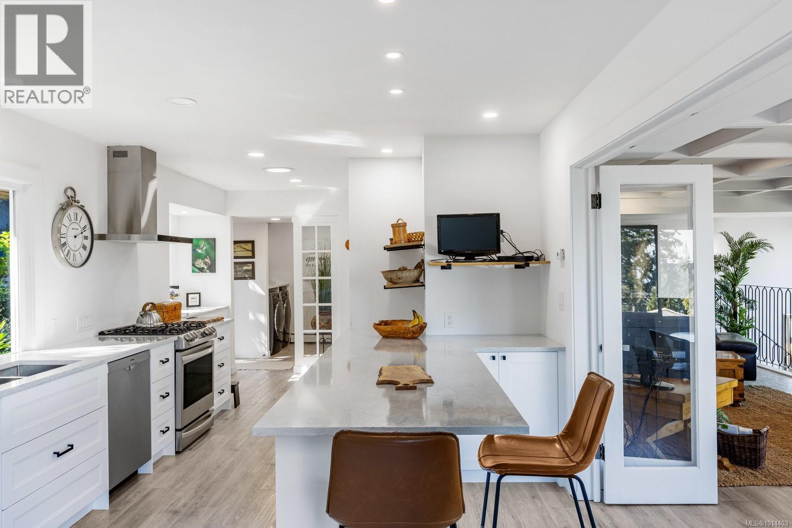  303 Milburn Drive, Colwood