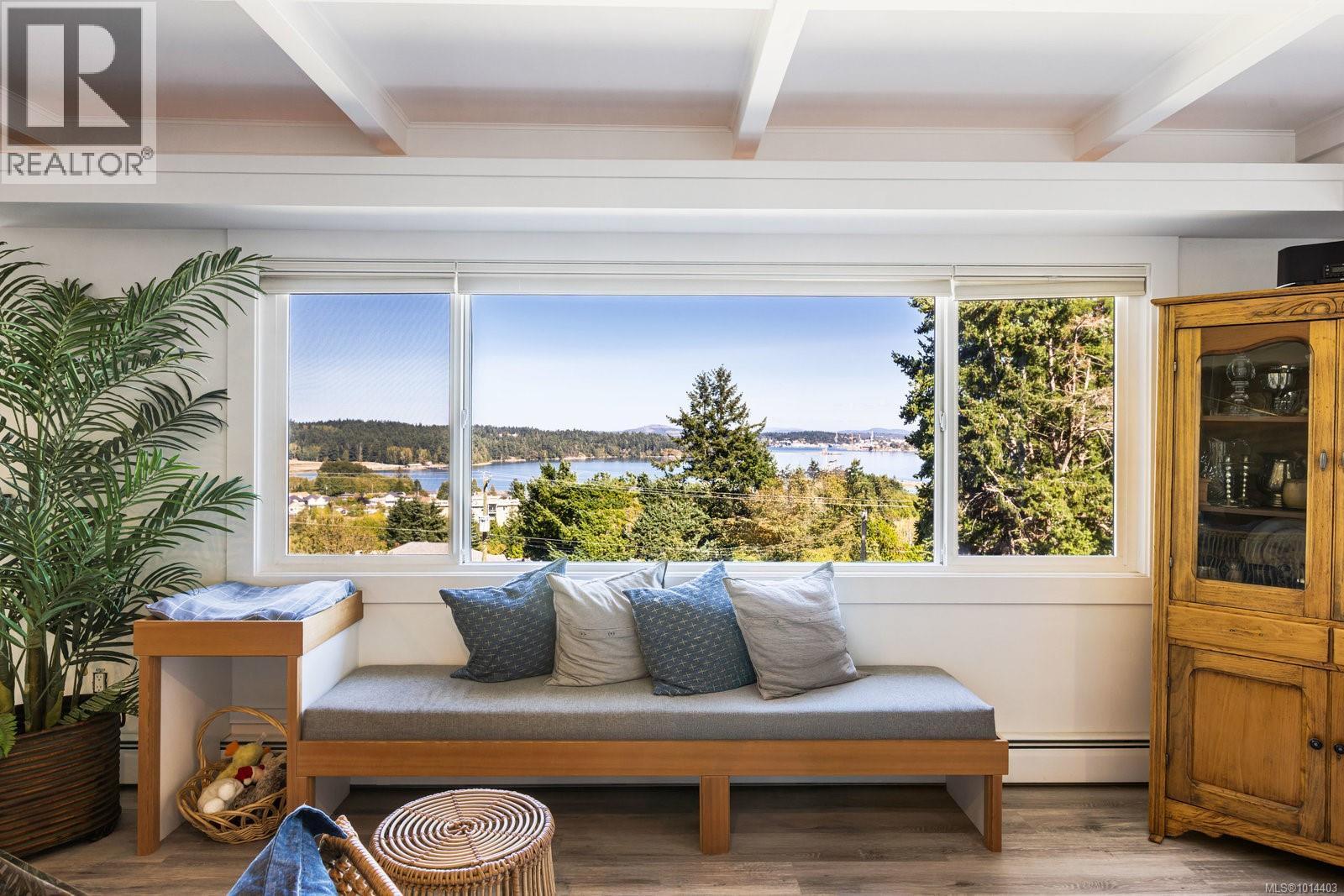  303 Milburn Drive, Colwood