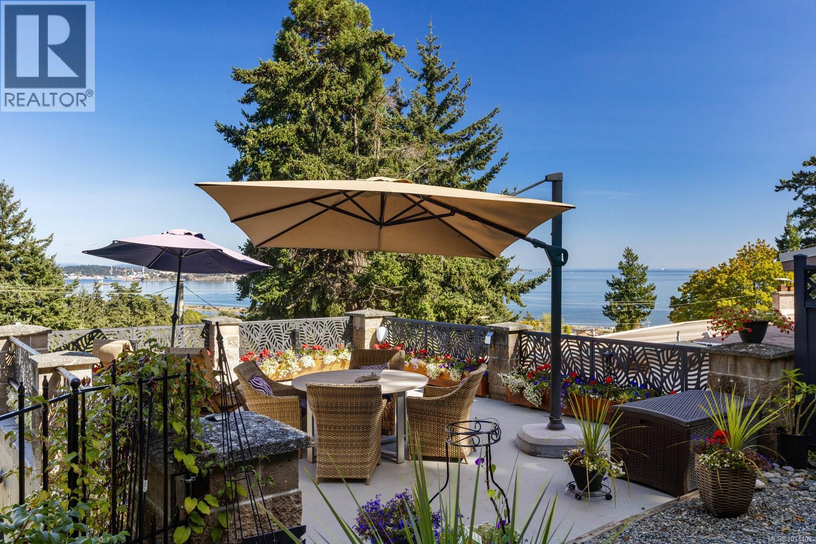 303 Milburn Drive, Colwood