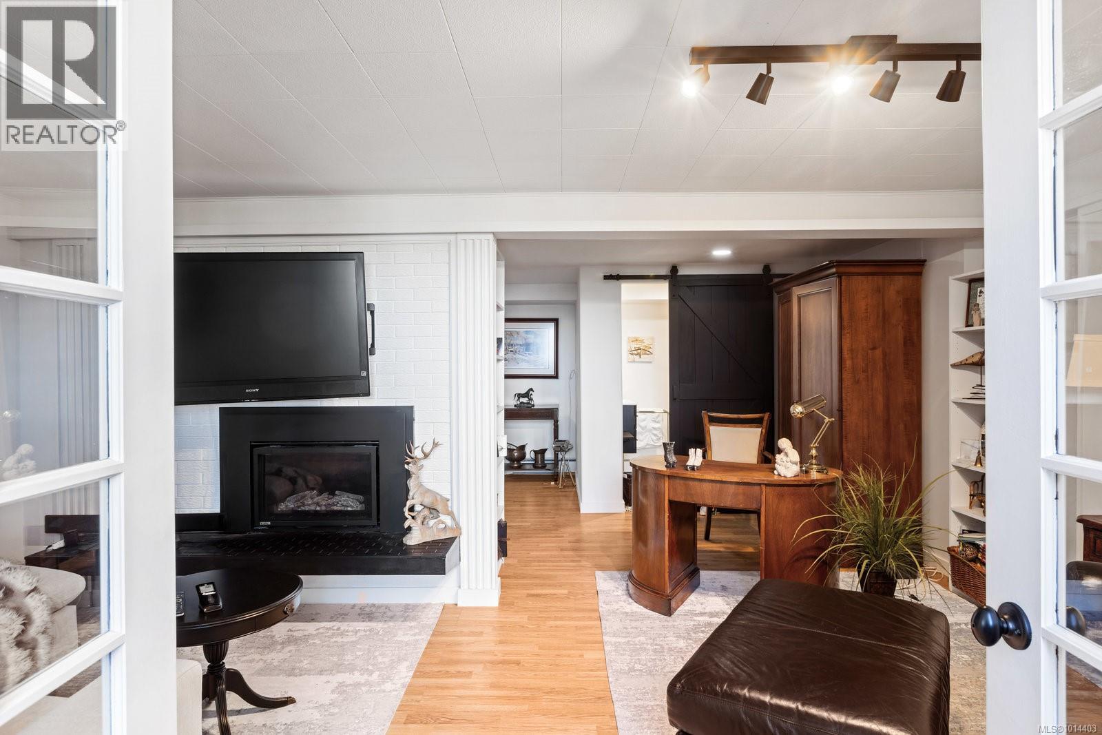  303 Milburn Drive, Colwood