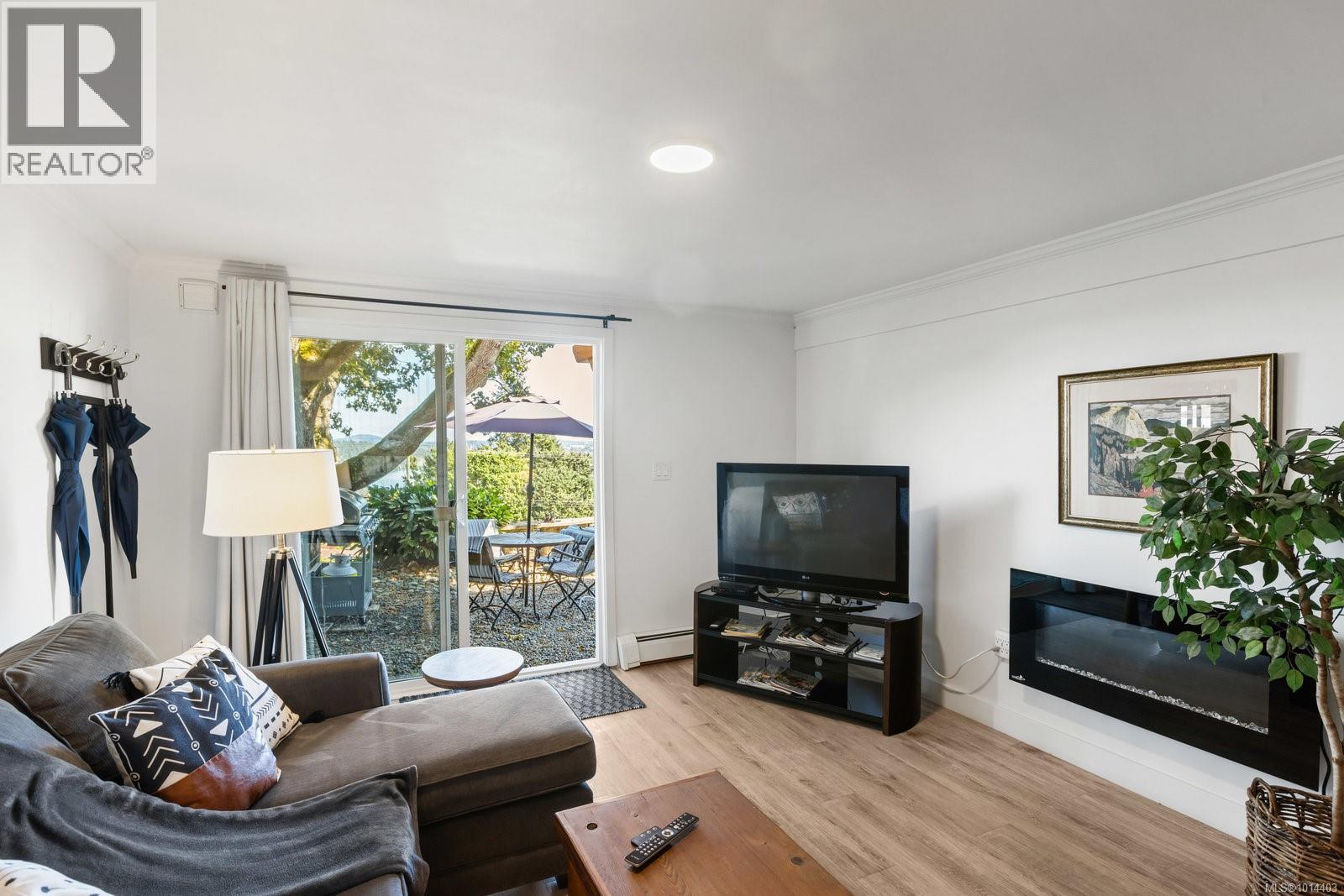  303 Milburn Drive, Colwood