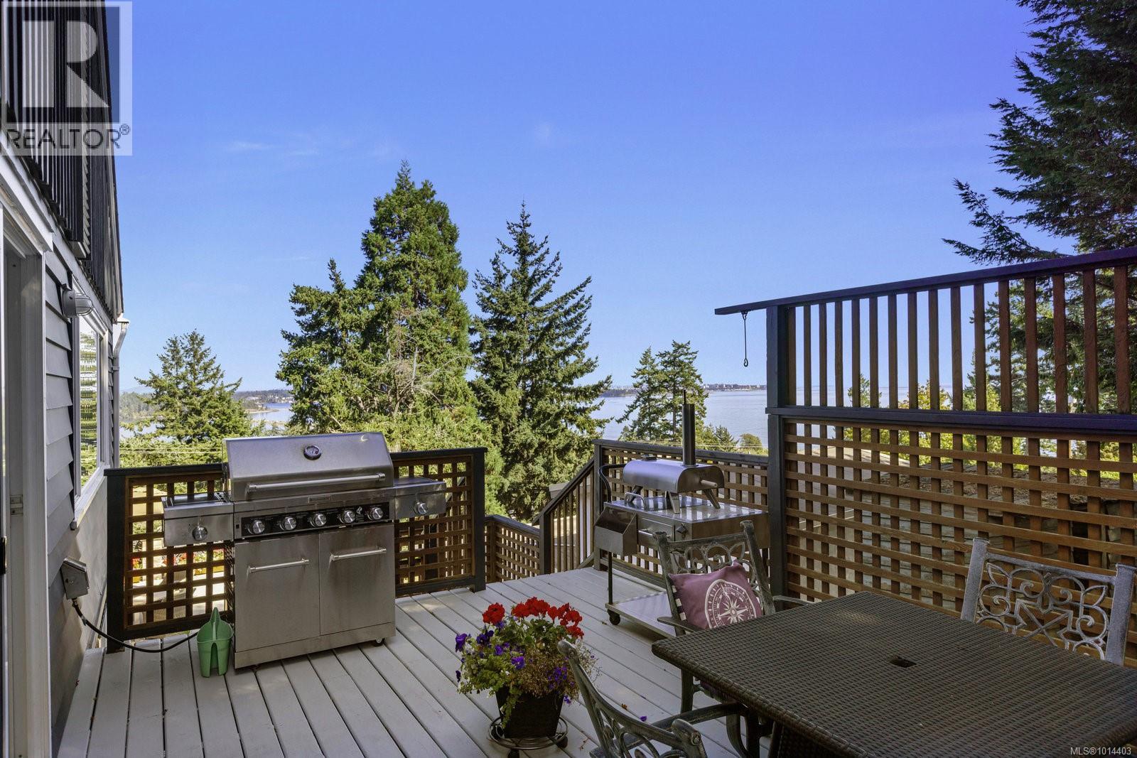  303 Milburn Drive, Colwood