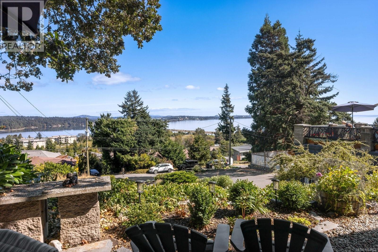  303 Milburn Drive, Colwood