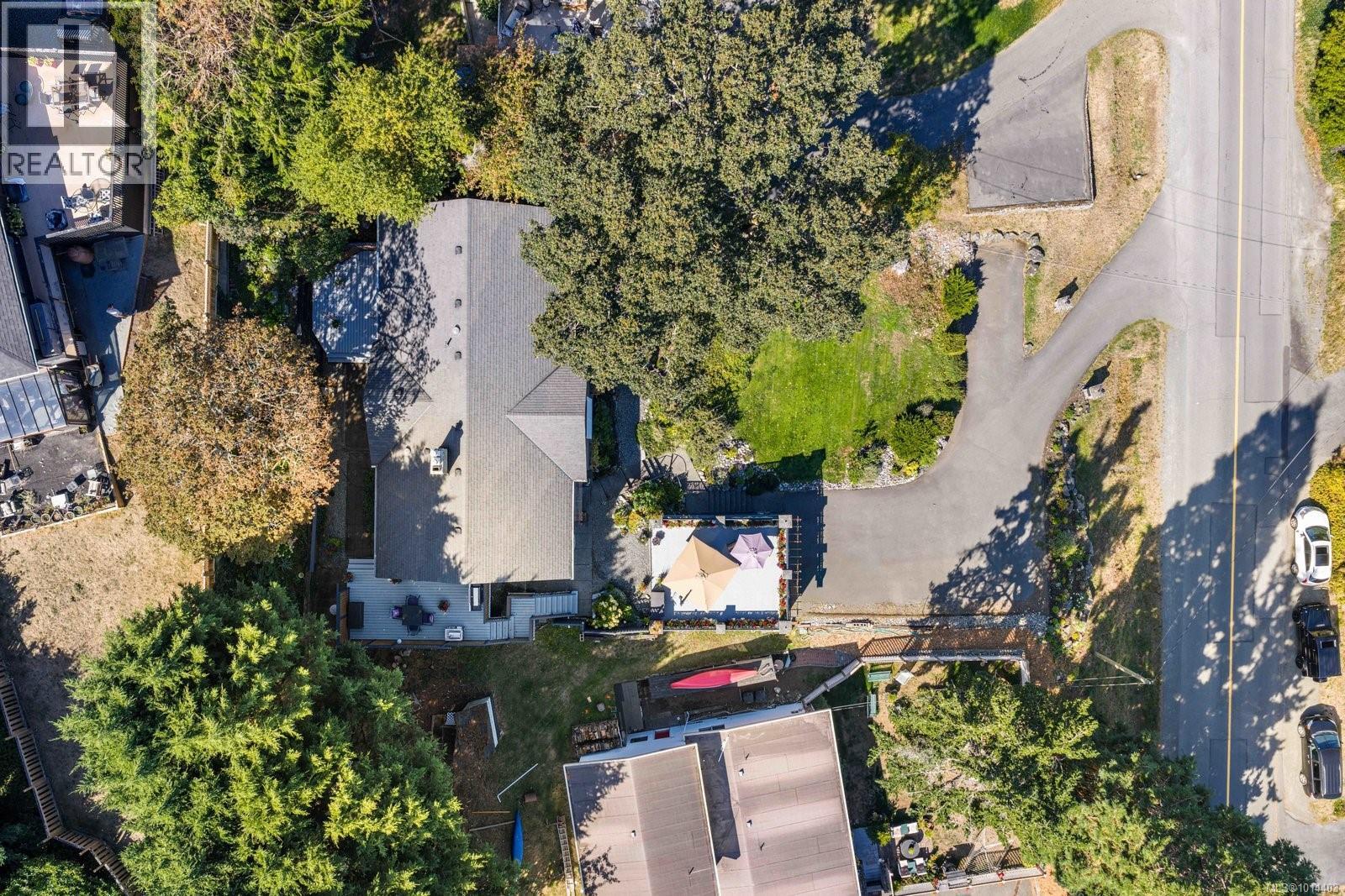  303 Milburn Drive, Colwood