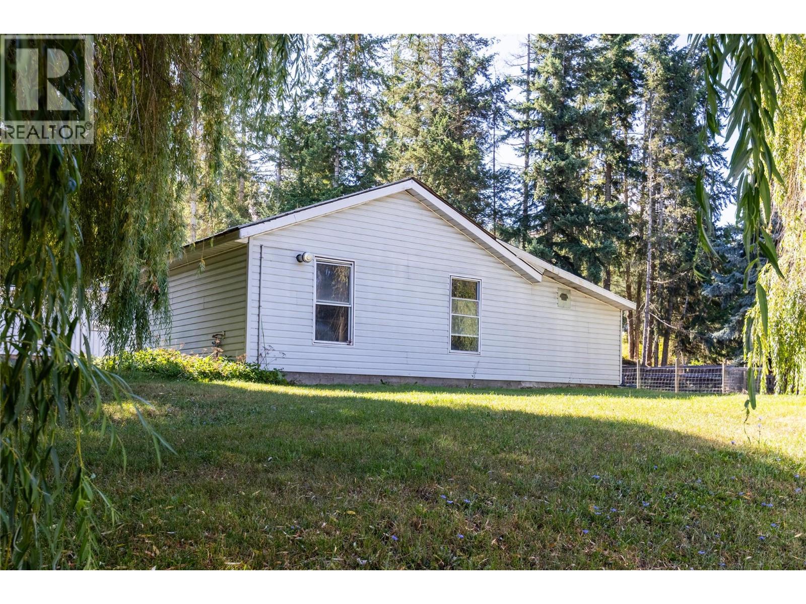 7630 97A Highway, Mara